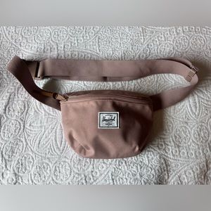 Herschel fanny pack